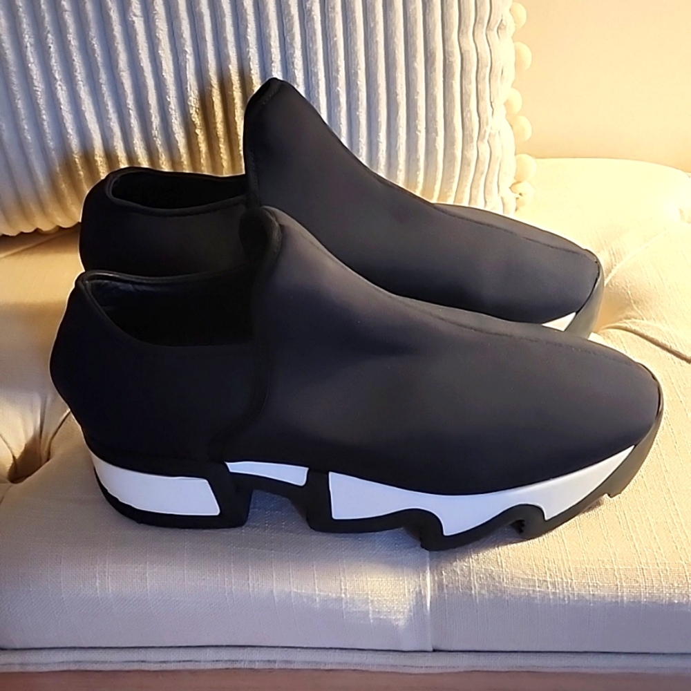 iRi WES I Black Outline Low Top Sneaker Size 37.5